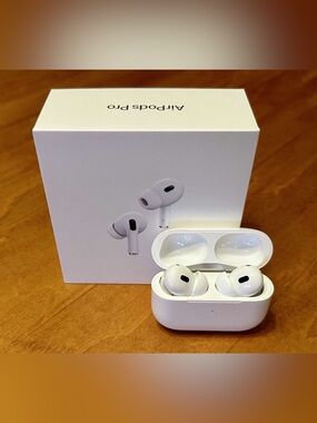 Apple White AirPods Pro 2 with Wireless Charging Case